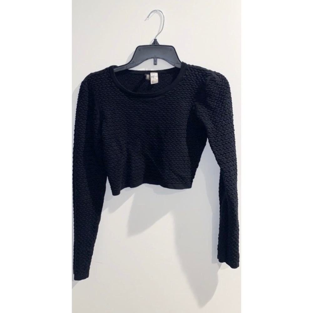 H&M Black Knitted Long Sleeve Crop Top